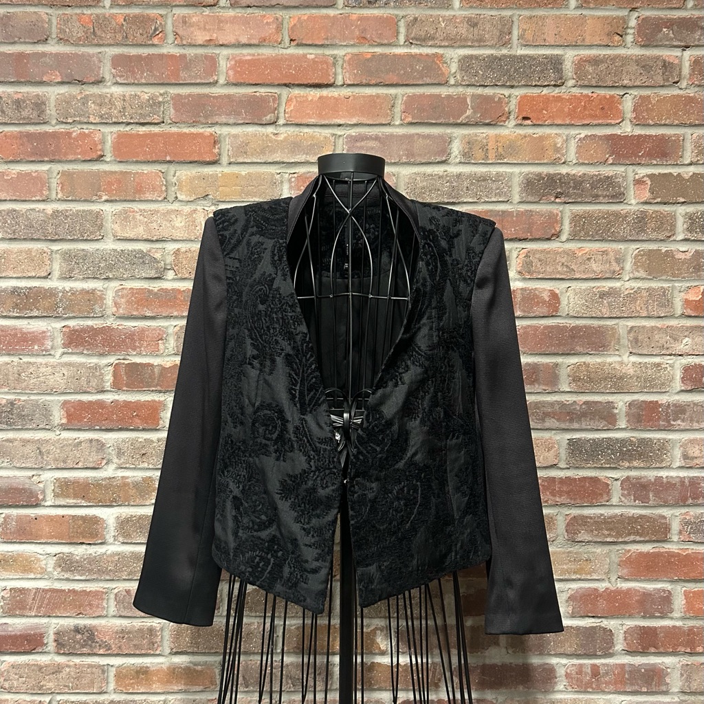 W118 By Walter Baker Black Velvet Like Print Blazer Size Large